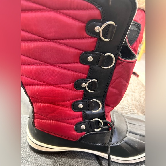NWTO Canadiana Winter Boots size 10 Red Snow Boots - Picture 3 of 10